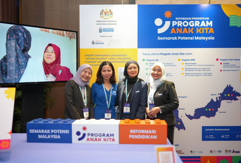 Reruai Program Anak Kita menjadi antara daya tarikan di Forum Hasanah 2025 kerana pelbagai tawaran dan penerangan menarik berhubung program. - Foto Yayasan Hasanah