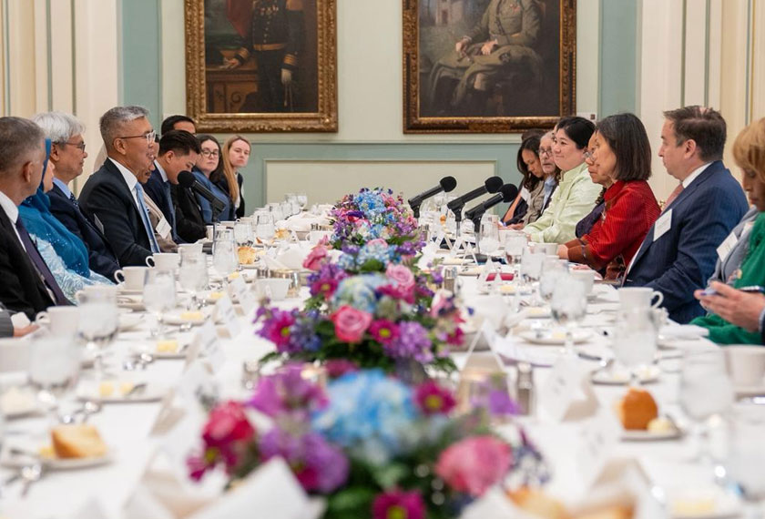 Rundingan perdagangan dan tarif antara delegasi Malaysia diketuai Menteri Pelaburan, Perdagangan dan Industri, Tengku Datuk Seri Zafrul Abdul Aziz dengan rakan dagang dari Amerika Syarikat.