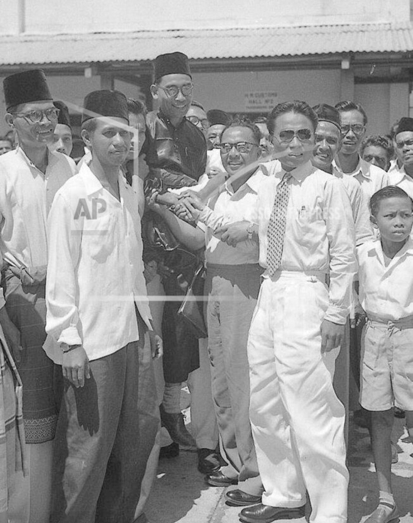 Menurut Anwar, ucapan Dr Burhanuddin sangat memukau kerana ia memberi satu pengertian yang lebih daripada kemerdekaan biasa.