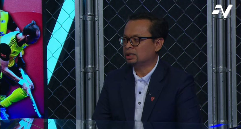  Samsul Ariffin ketika bercakap di dalam program Nadi Arena. - Foto YouTube Astro Arena