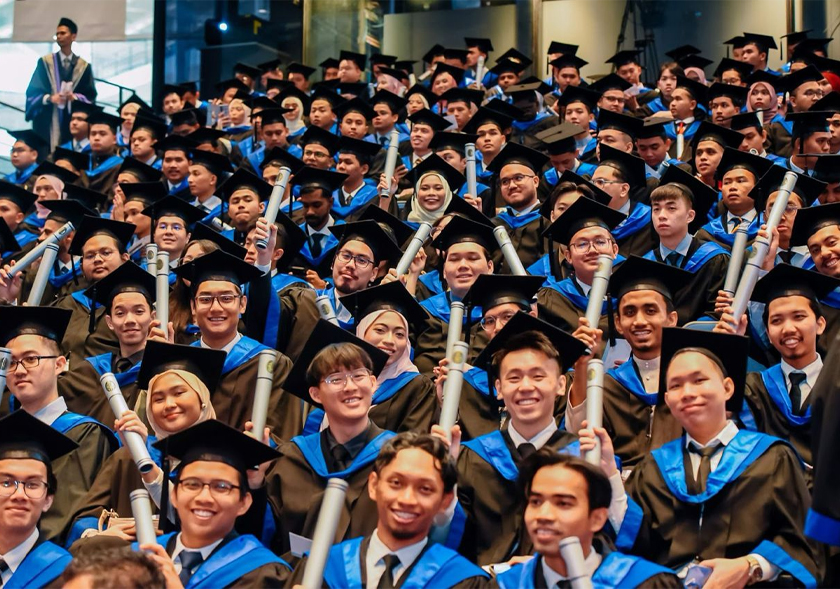 Majlis ini juga menandakan 25 tahun perjalanan UTP melahirkan graduan masa depan dan menerajui inovasi teknologi negara. - Foto UTP